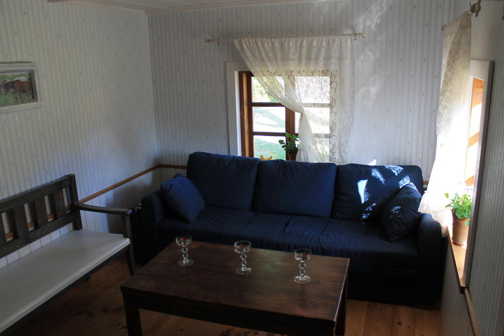 Maenni Summerhouse Kassari Chambre photo